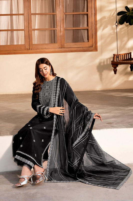 Dhanak-3PC Embroidered MZ562