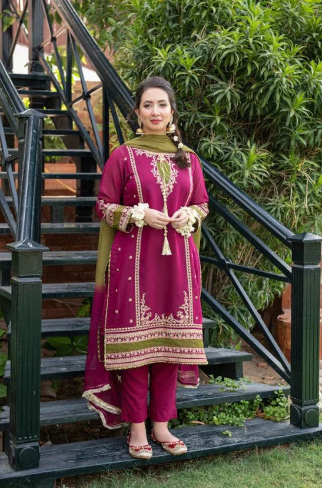 Omal By Komal Linen 3PC Embroidered With Chiffon Dye N Dye Dupatta-1311