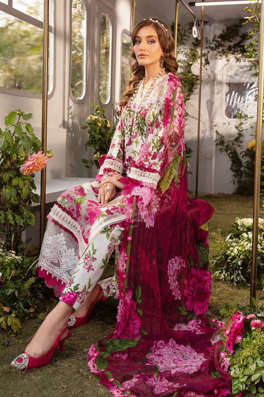MARIA.B ( FABRIC Digtal printed Khaddar )