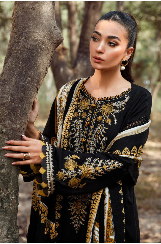 ZARA SHAHJAHAN ( DHANAK )