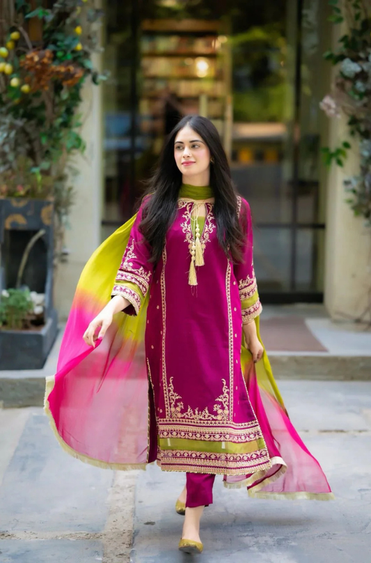 Omal By Komal Linen 3PC Embroidered With Chiffon Dye N Dye Dupatta-1311