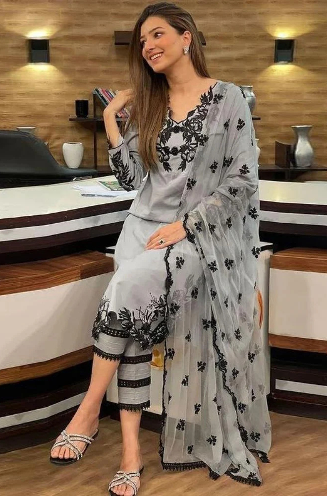 Linen 3PC Embroidered Shirt with Chiffon Embroidered Duaptta-925