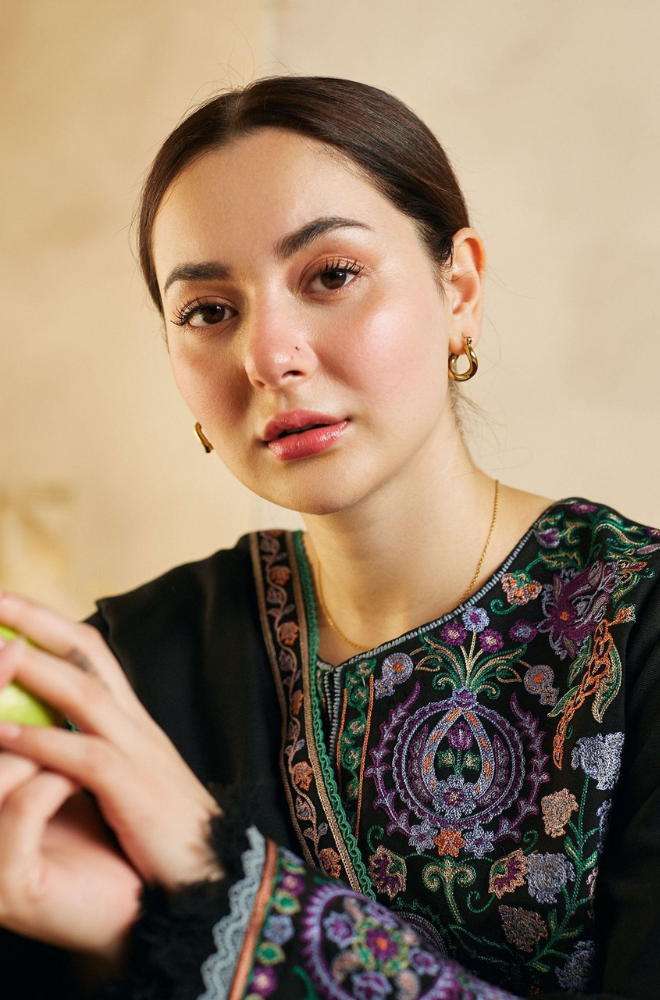 ZARA SHAHJAHAN ( DHANAK )
