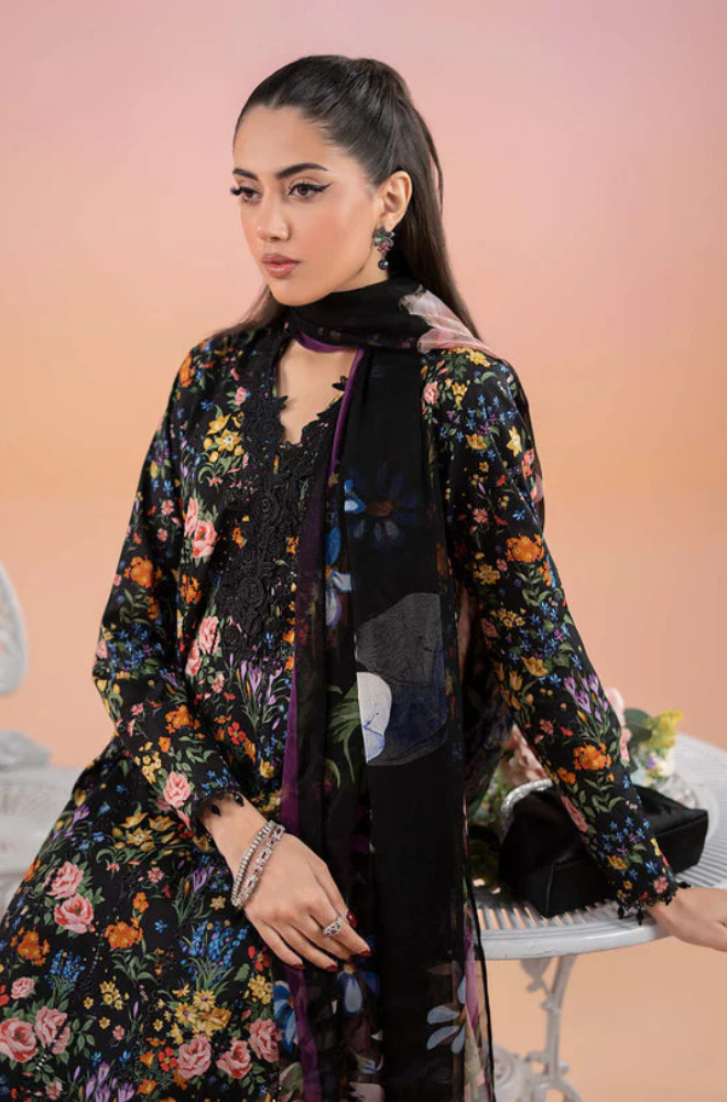 Karandi-3PC Embroidered Shirt with Karandi Printed Dupatta -3434