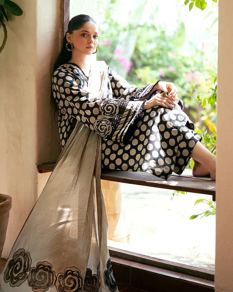 BAROQUE ( KHADDAR )